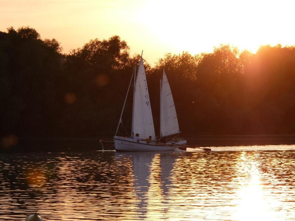 Maritime Freizeit Camp "Mfc" Erfurter Seen Kültér fotó