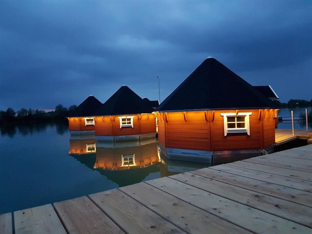 Maritime Freizeit Camp "Mfc" Erfurter Seen Kültér fotó